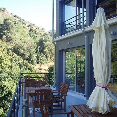 Гостевой дом Ayios Andronikos Agrotourism House Калопанайотис Экстерьер фото